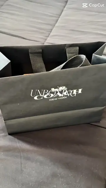 I’d love to do this on a Bag or shoes 😍🫵❤️