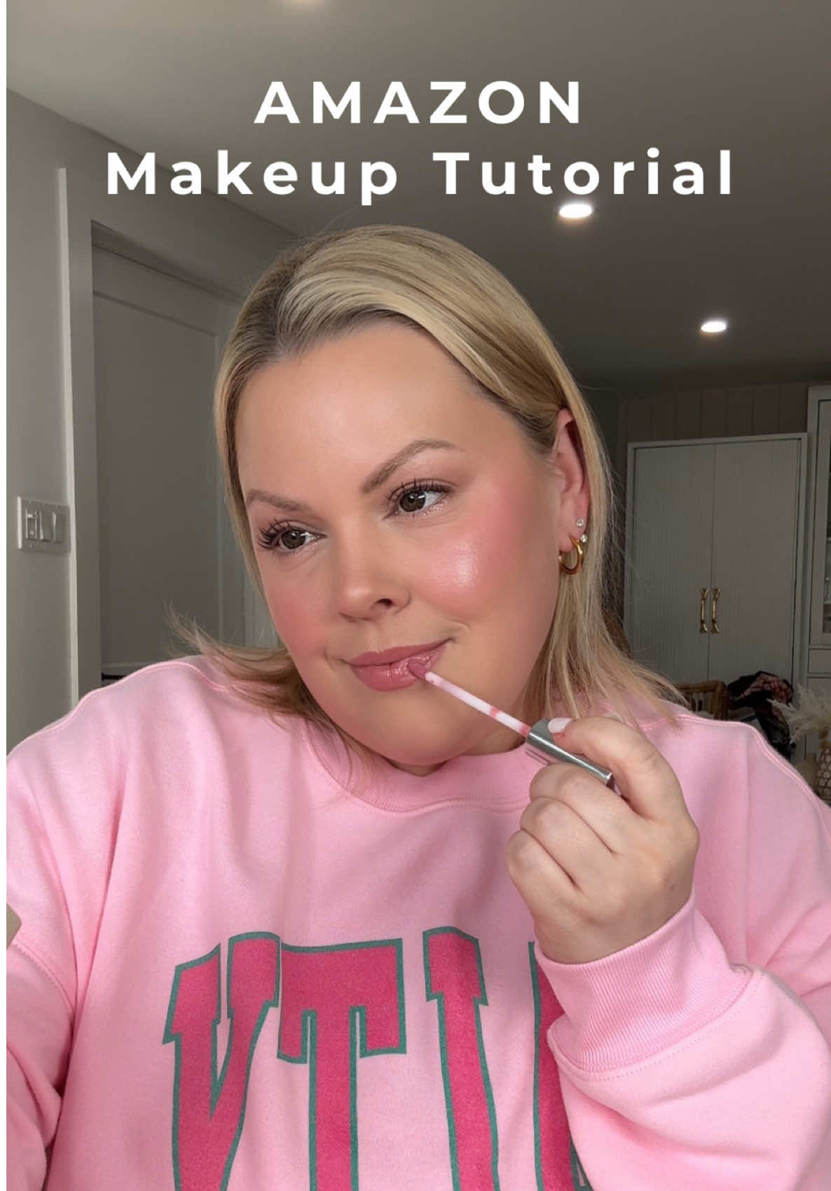 Everyday glowy makeup tutorial! Your everyday makeup doesn’t need to be boring �