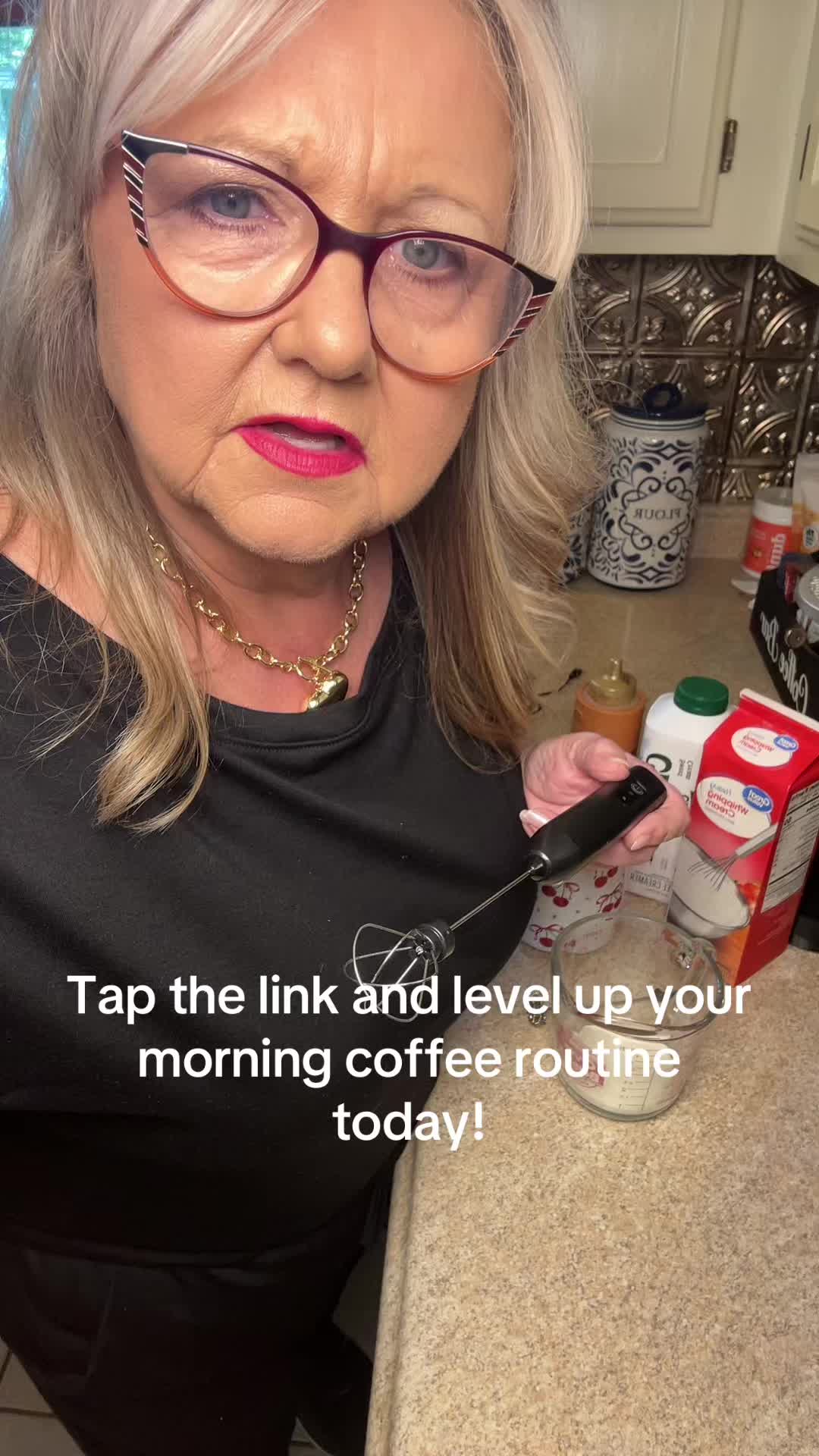 #milkfrother #coffeetok #kitchengadgets #tiktokfinds#kitchenfinds @Kin Haven